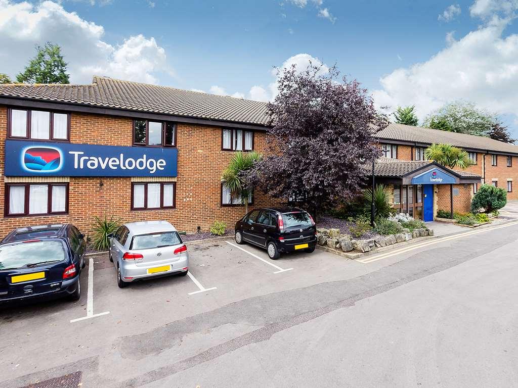 Morden  Travelodge London Wimbledon Morden מראה חיצוני תמונה
