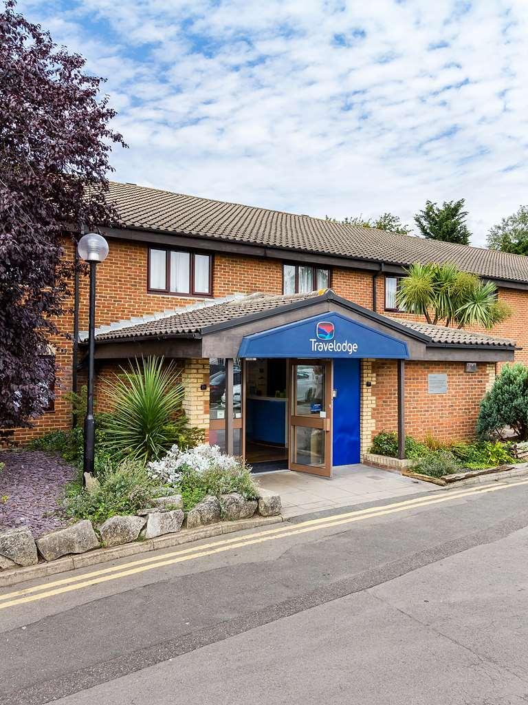 Morden  Travelodge London Wimbledon Morden מראה חיצוני תמונה